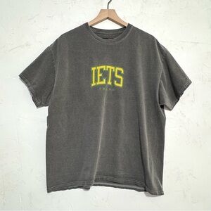 iets frans… Oversized Charcoal Graphic Tee – Men’s L (unisex)